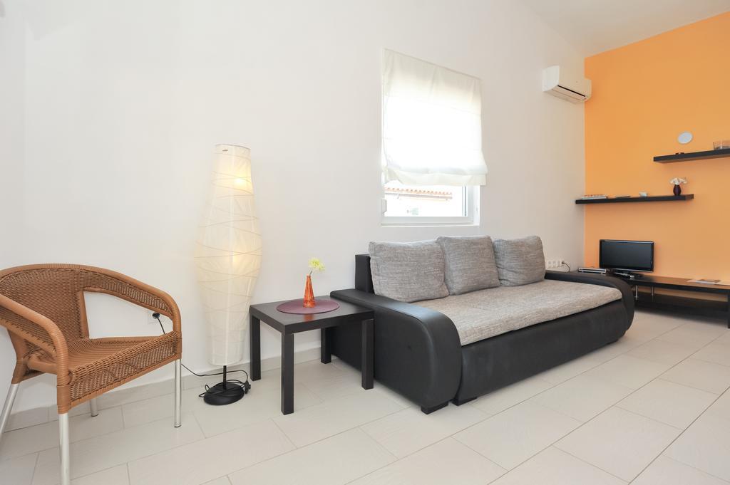 Apartmani Dragicevic Vir Ngoại thất bức ảnh