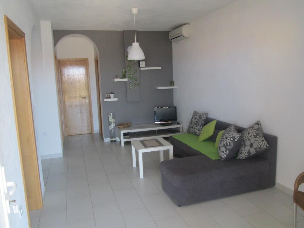 Apartmani Dragicevic Vir Phòng bức ảnh